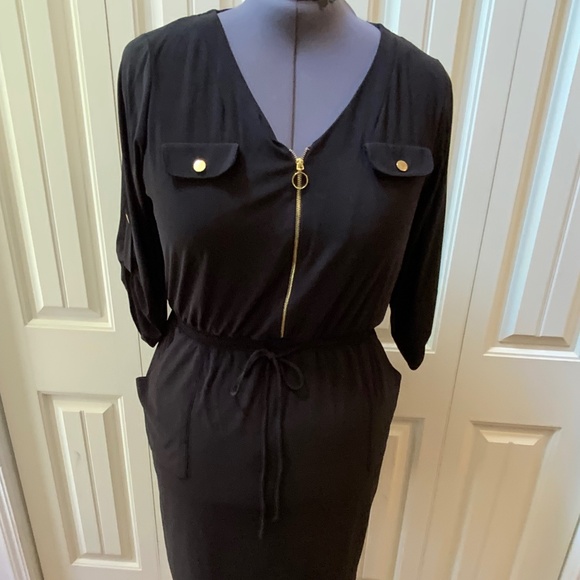Emma & Michele Woman Dress - Picture 1 of 8